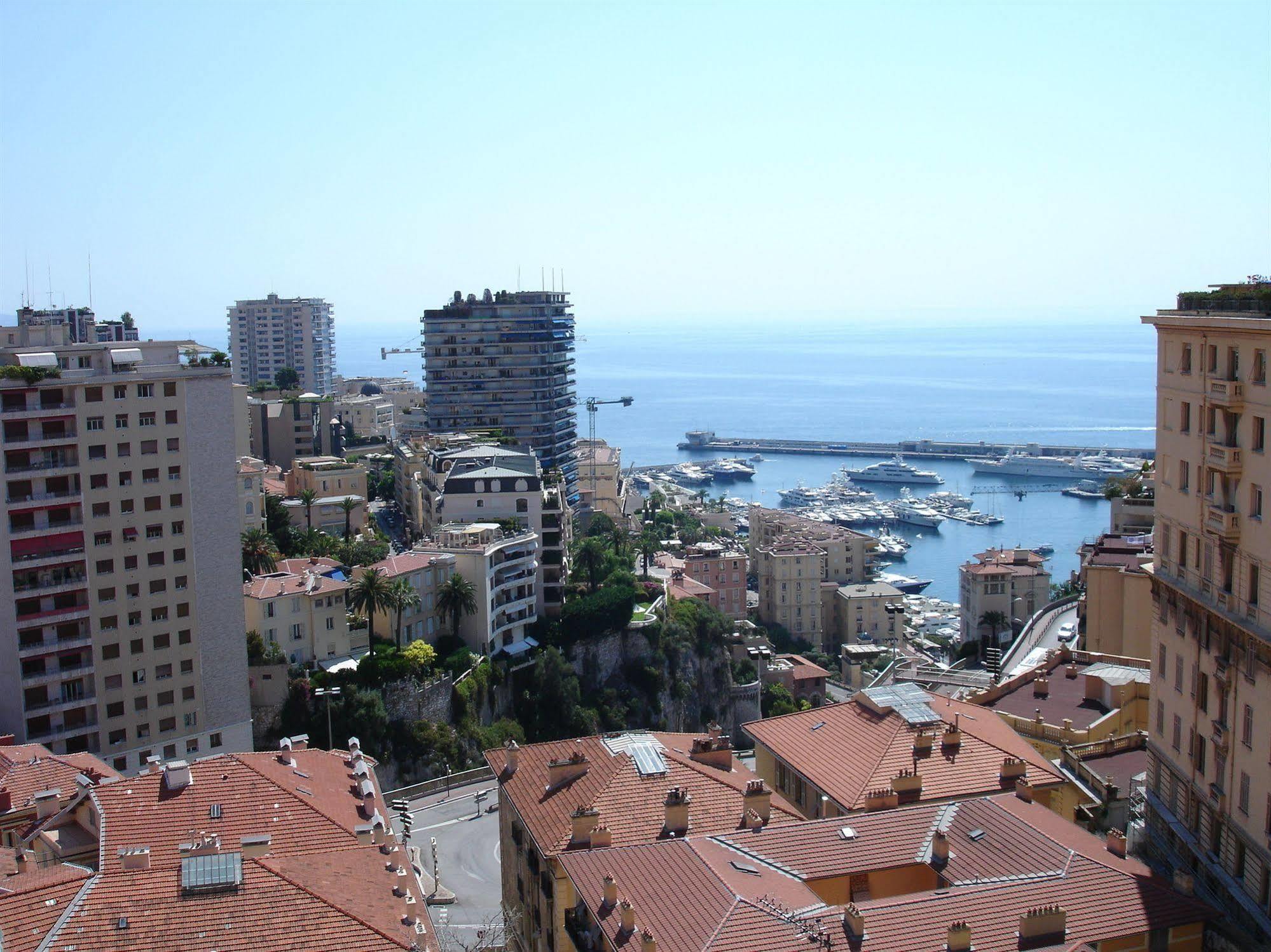 Alfred Monaco - Ex Forum - Renove Hotel 3*